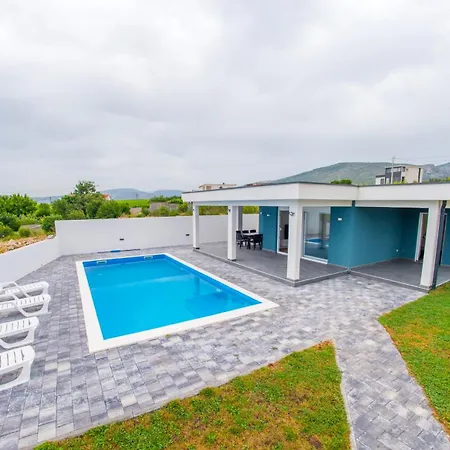 Sun Haven Oasis Vakantiehuis Mostar